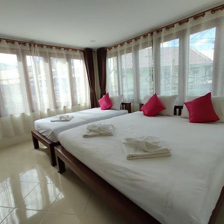 Hotel Ban Mae Boonthong Lampang Esterno foto