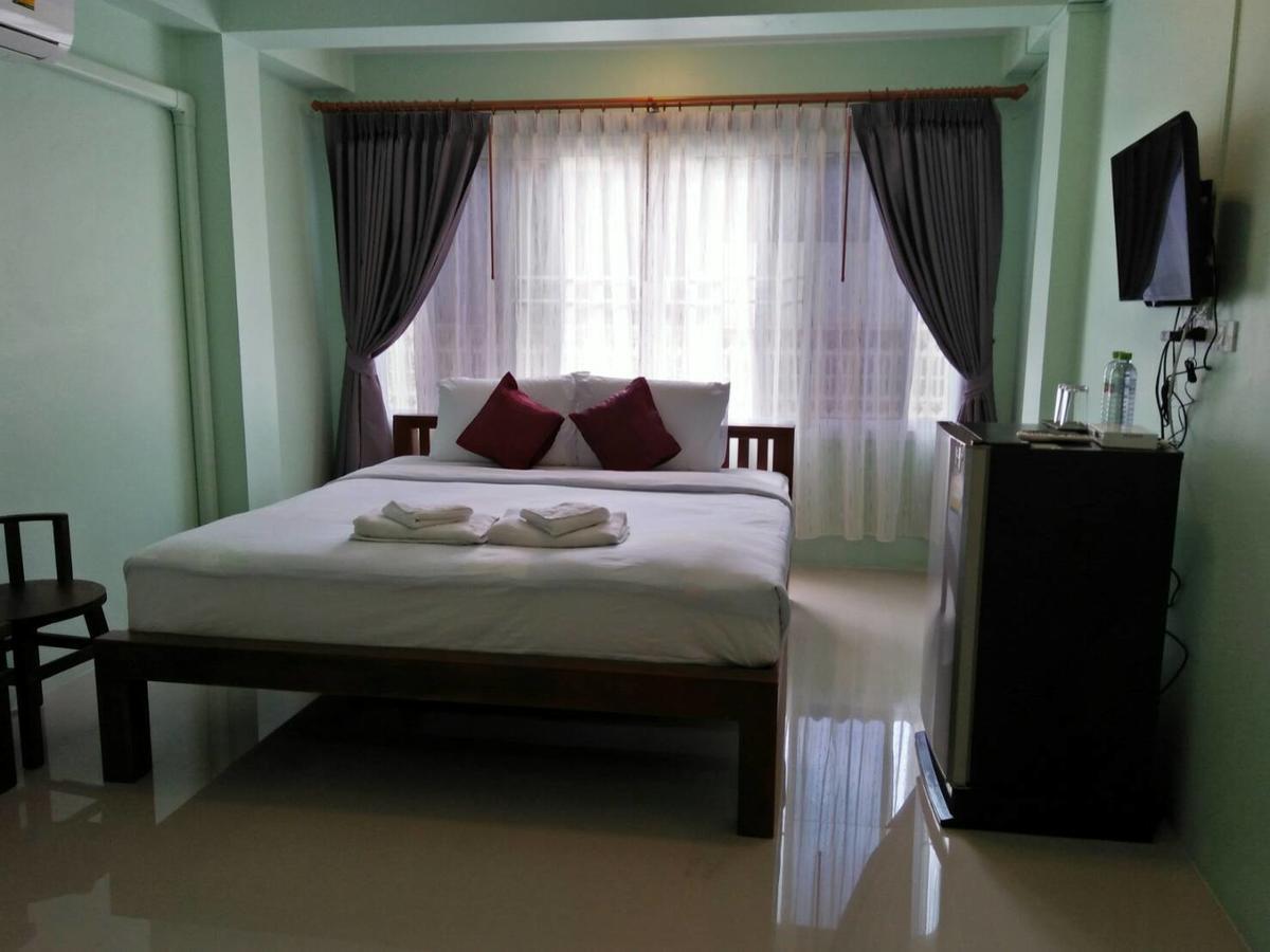 Hotel Ban Mae Boonthong Lampang Esterno foto