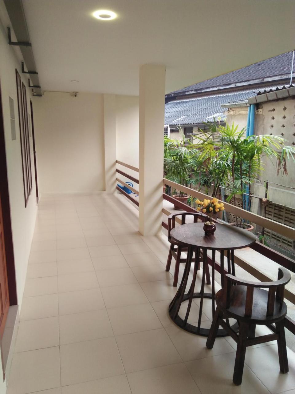 Hotel Ban Mae Boonthong Lampang Esterno foto